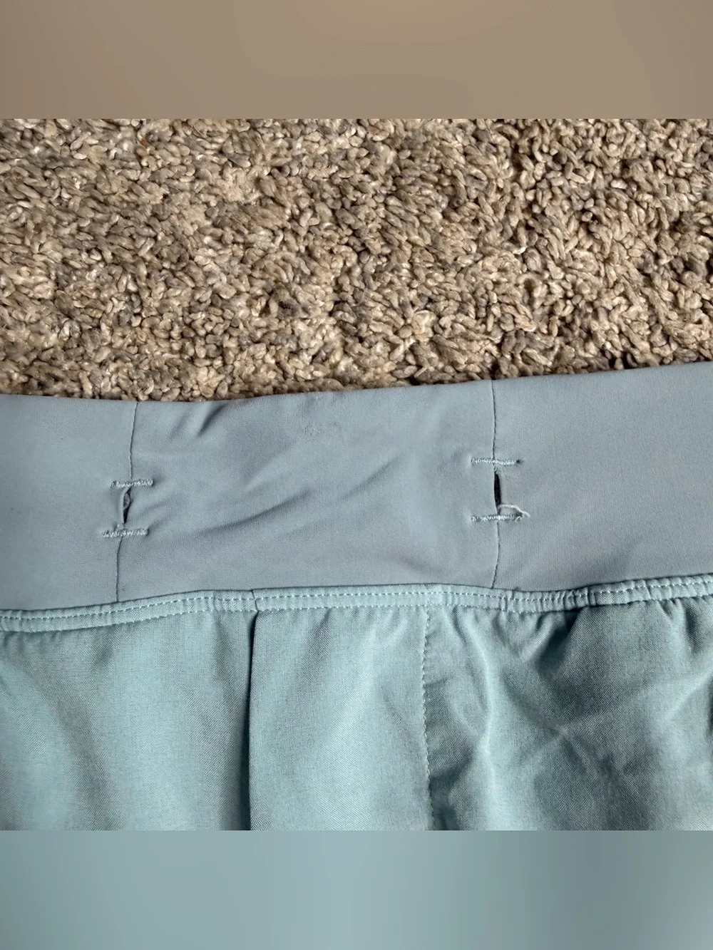 Lululemon T.H.E. Short Linerless 9” large teal blue atheltic pockets workout